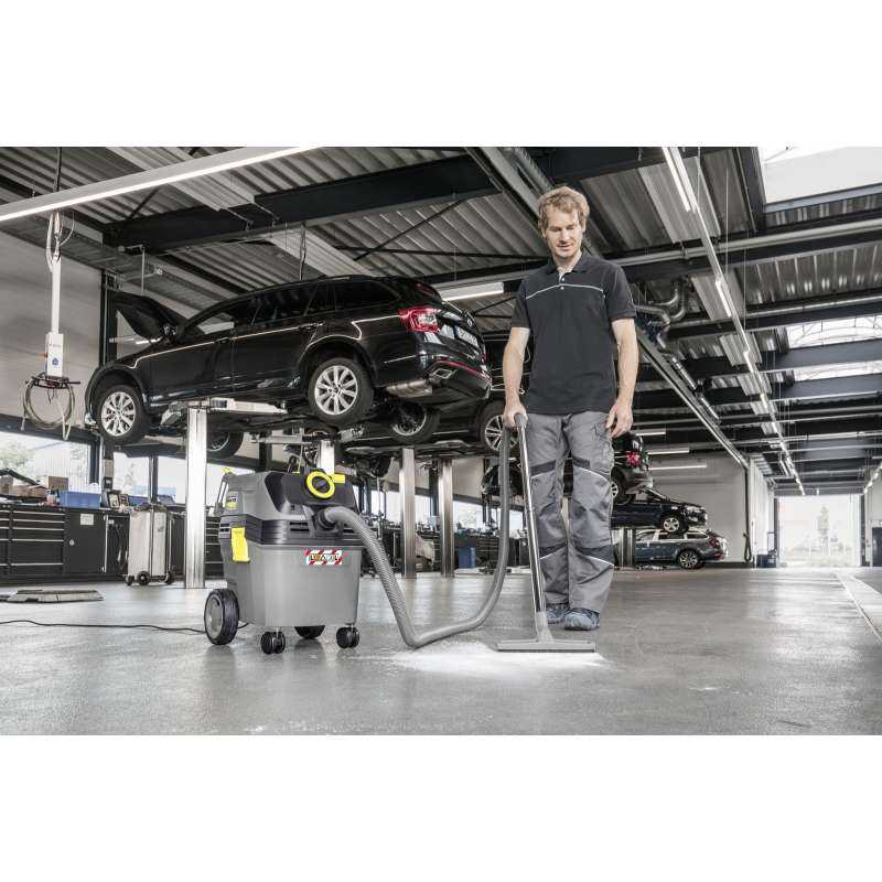 Aspirateur eau et poussière NT 30/1 AP L KARCHER 1.148-221.0