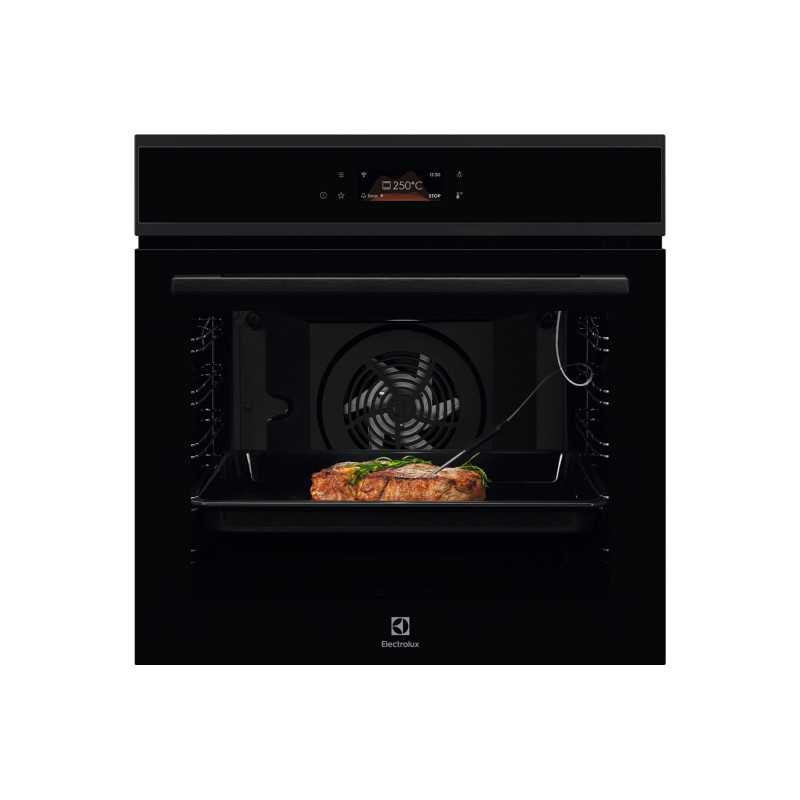 Four Electrolux EOE8P19WH