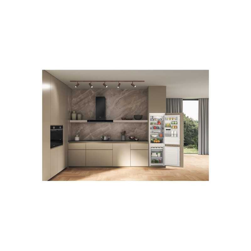 Réfrigérateur congélateur en bas Whirlpool WHC18D011C2FR ENCASTRABLE 178 CM