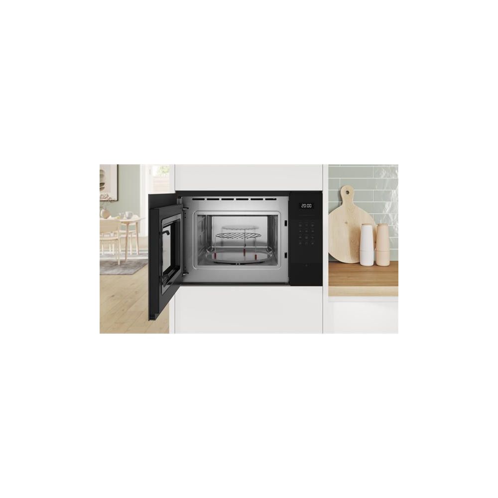 Micro-onde, 38 cm, SER6, 900 W (grill 1,20kW), Cleaning Assistance Prog BOSCH - BEL554MB2