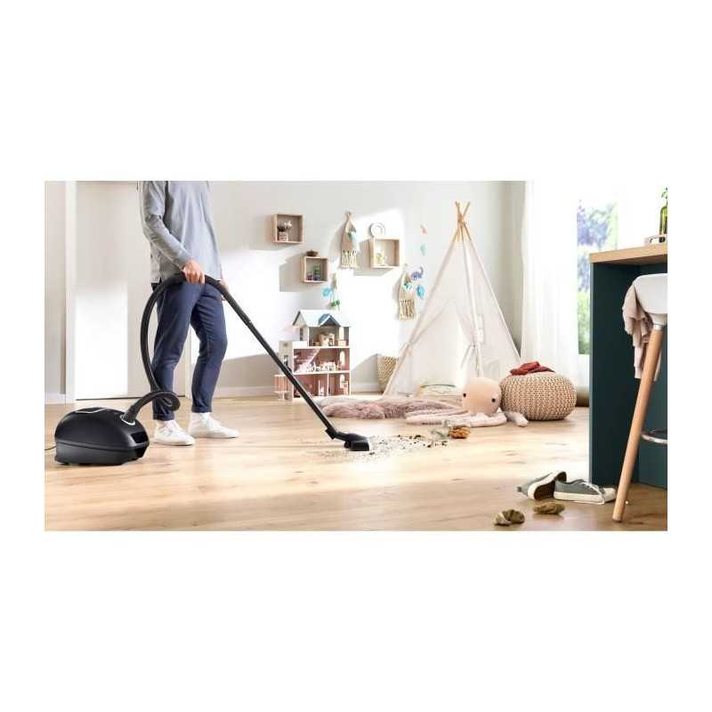 BOSCH Serie 4 BGB41BA1 - Aspirateur traineau sac - Rayon d'action 11 m - Capacité sac 4L - 75 dB - 700 W - Noir
