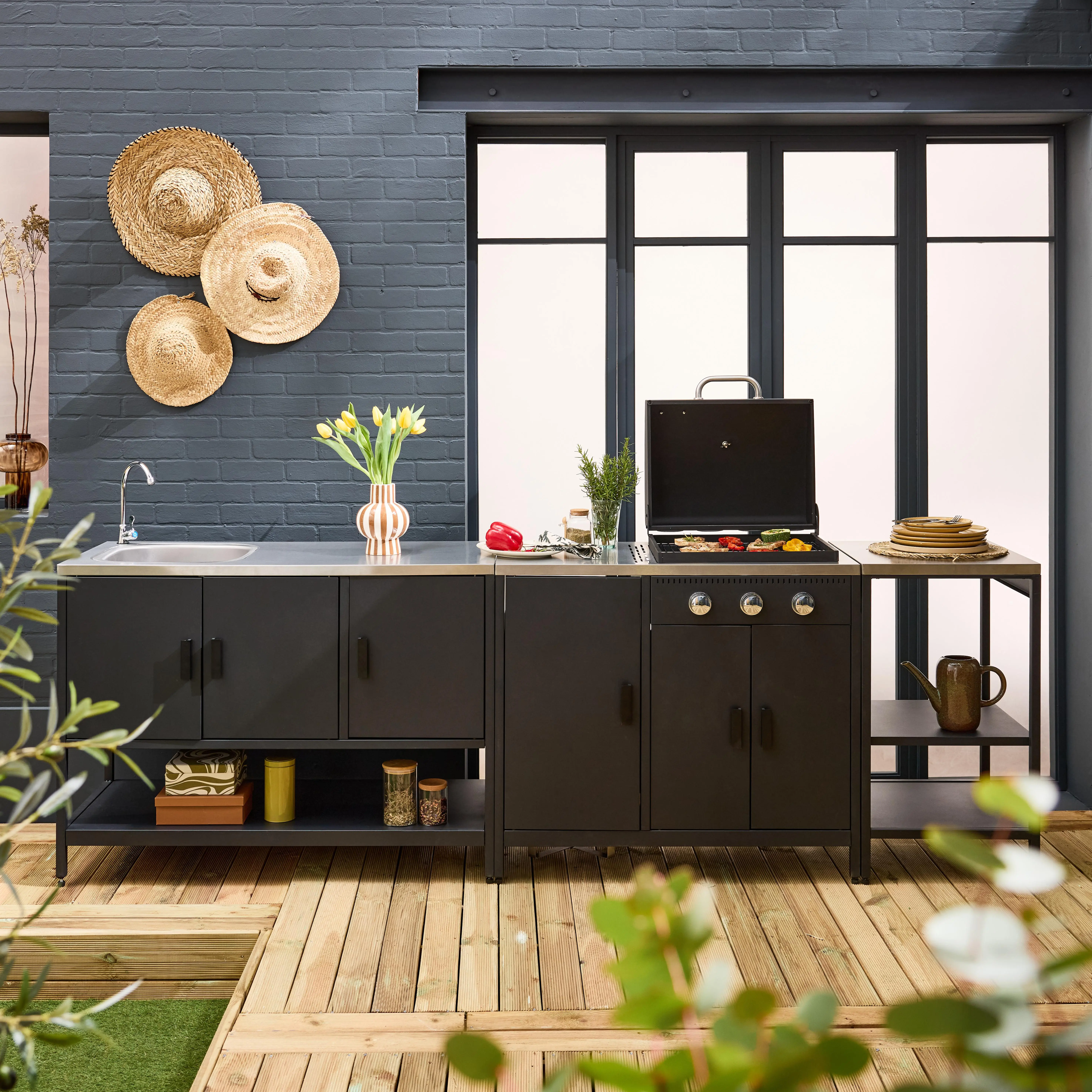 Cuisine d'extérieure 3 modules avec barbecue gaz 3 brûleurs sur pieds, thermomètre