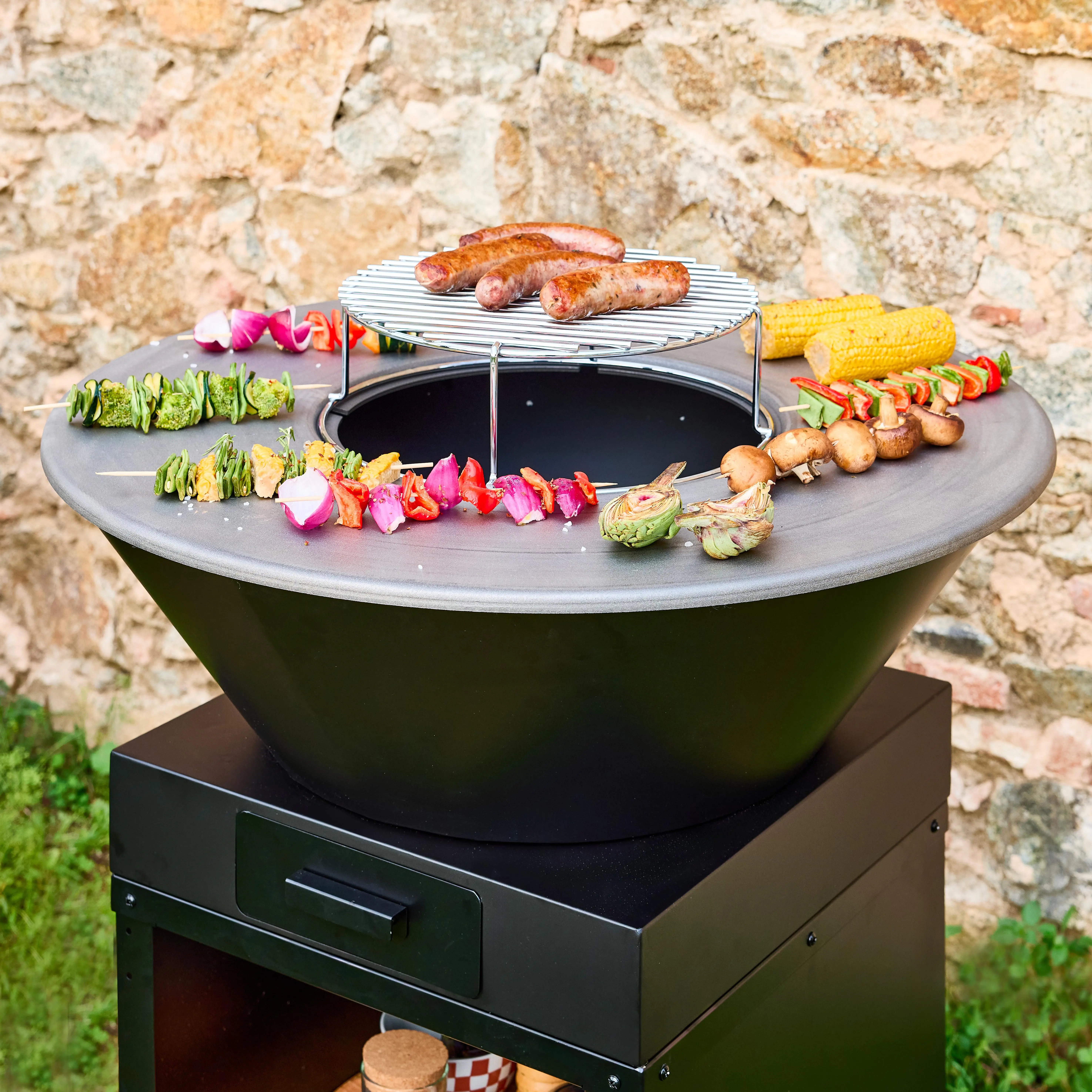 Brasero barbecue Ø81,5cm avec grille de cuisson, espace de rangement et couvercle