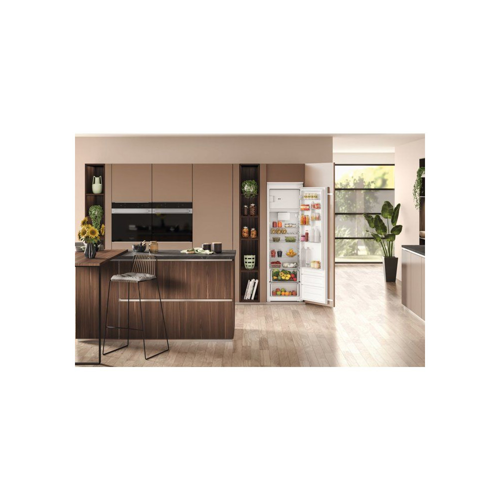 Réfrigérateur armoire - HOTPOINT - HASD184011A1FR - Encastrable - Classe E - 285 L - 55,7 x 54,5 x 177,1 cm