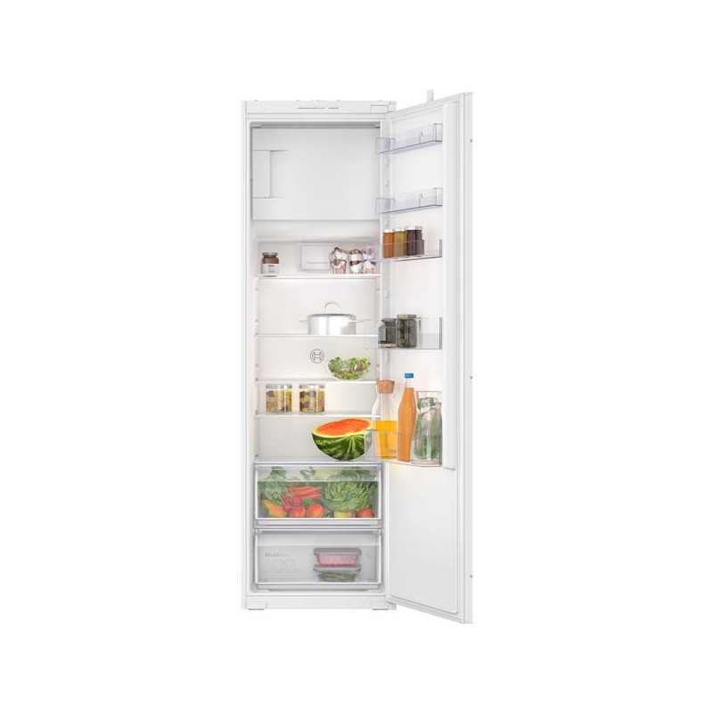 UNE PORTE INTEGRABLE BOSCH KIL82NSE0