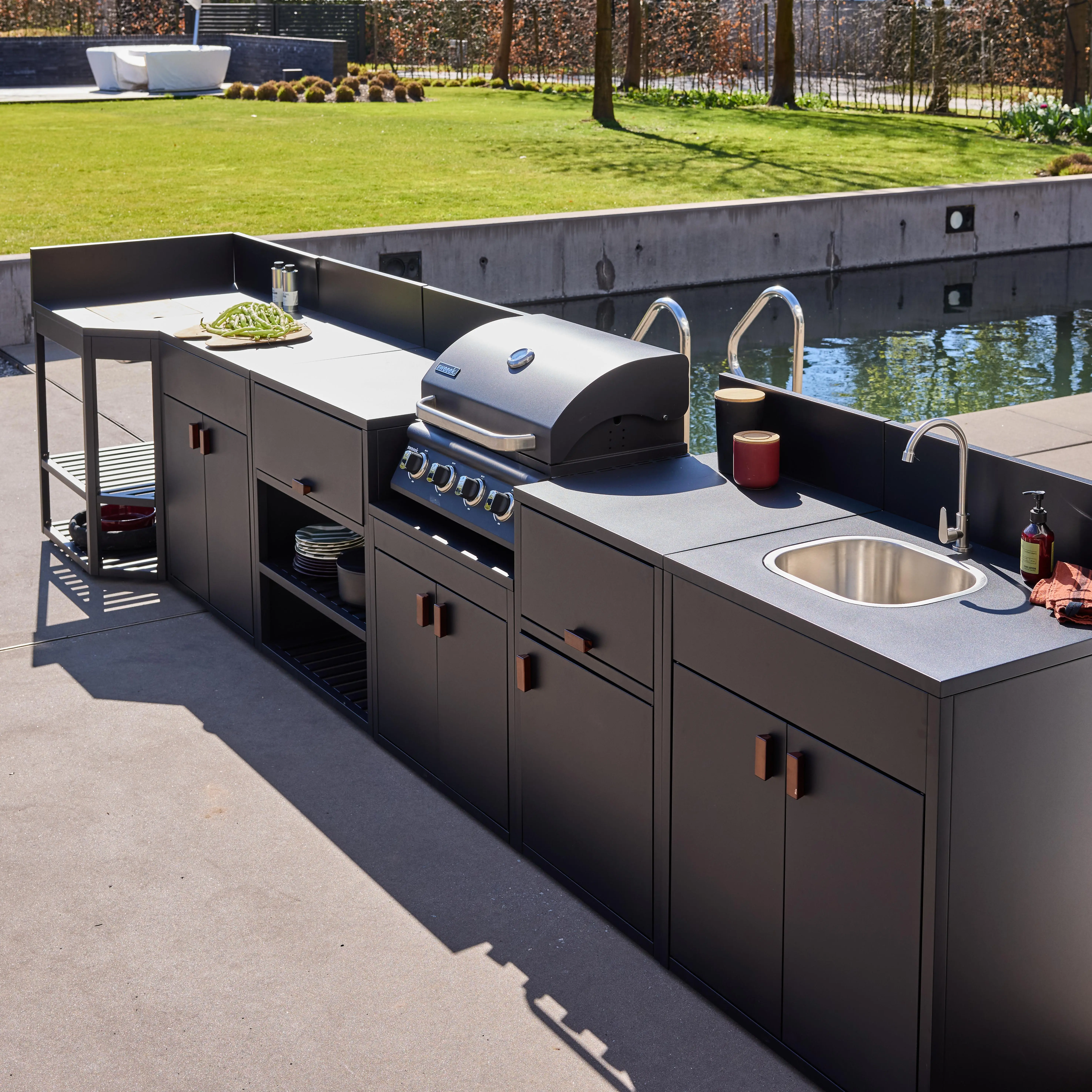 Cuisine extérieure 6 modules acier avec barbecue gaz 4 brûleurs